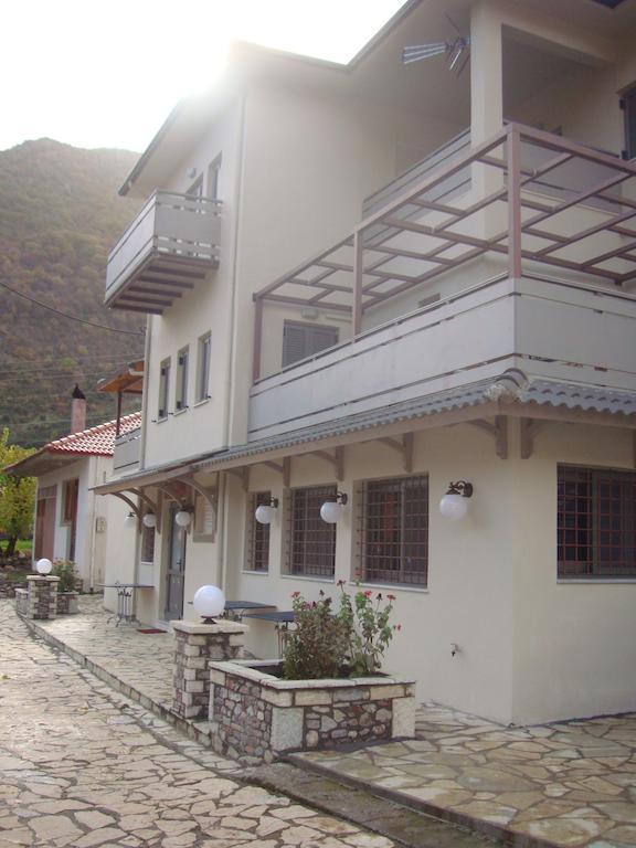 To Greki Hotel Livartzi Ngoại thất bức ảnh