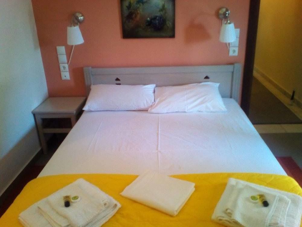 To Greki Hotel Livartzi Ngoại thất bức ảnh