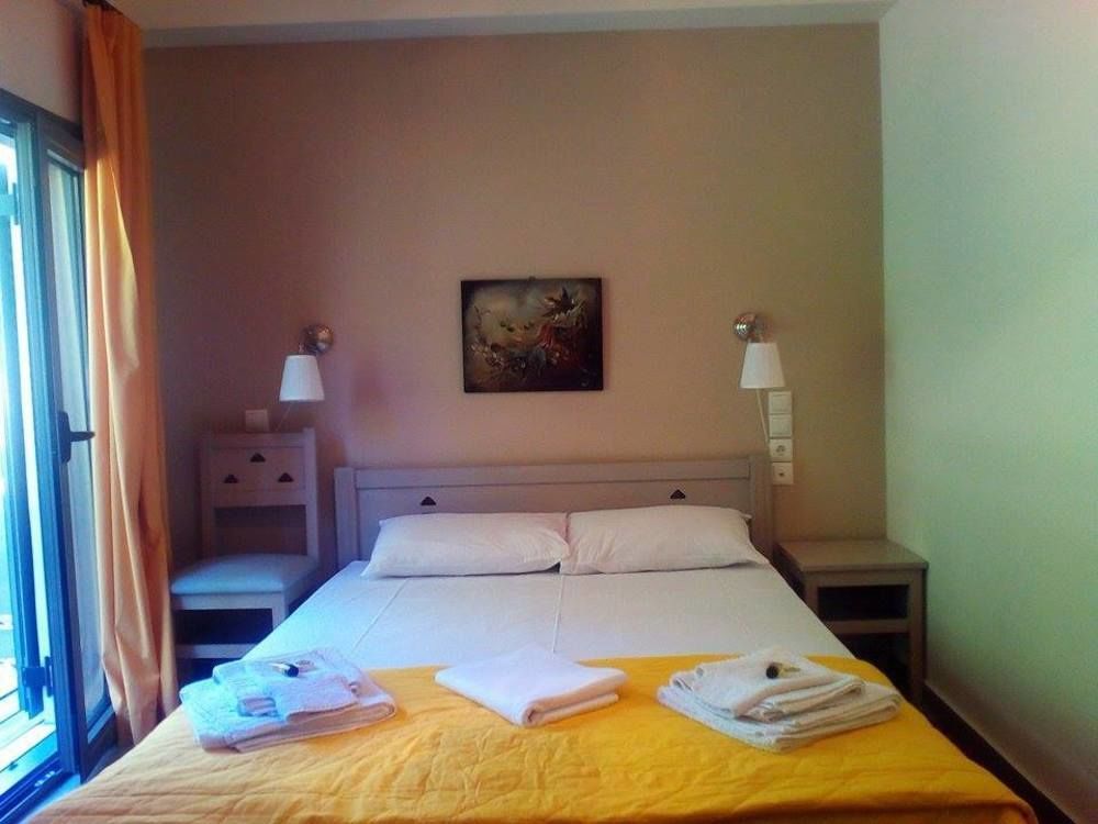To Greki Hotel Livartzi Ngoại thất bức ảnh