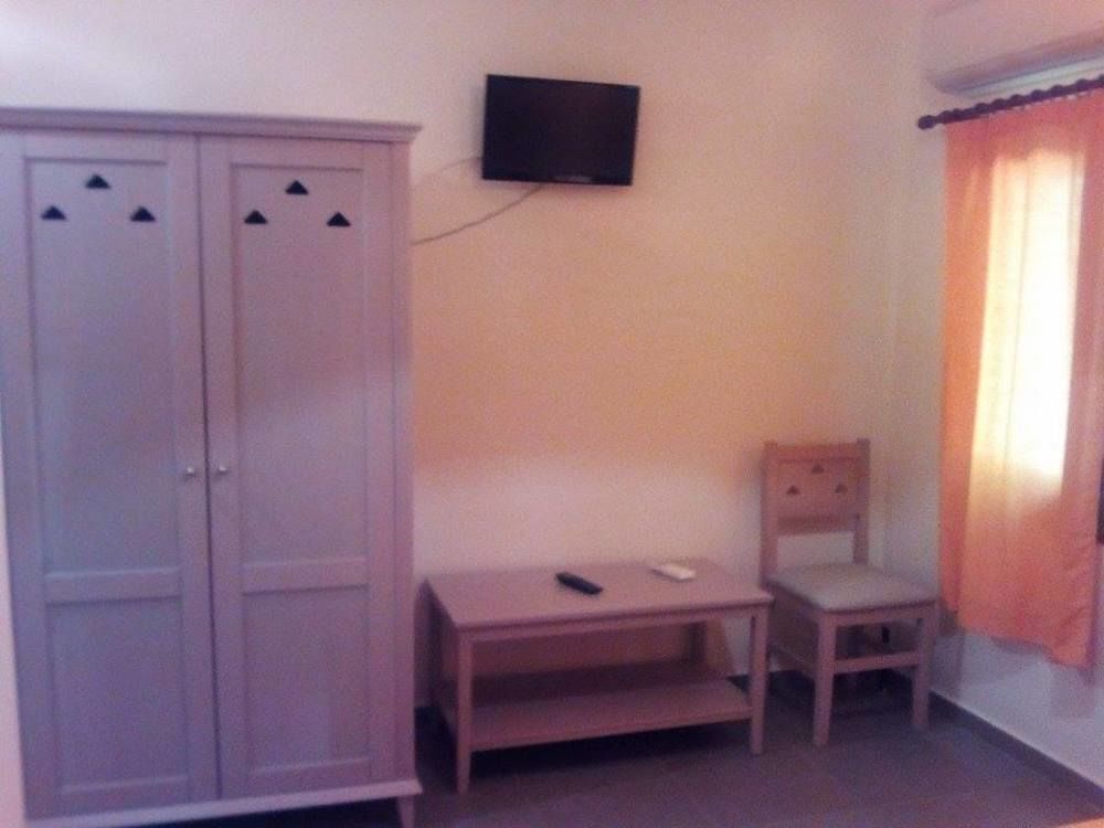 To Greki Hotel Livartzi Ngoại thất bức ảnh